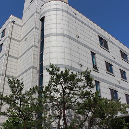 Hotel Parkwood Incheon Airport Exterior photo