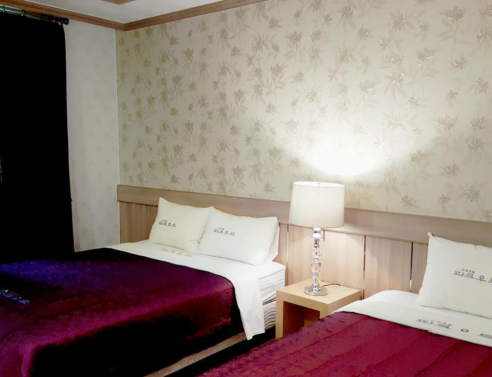 Hotel Parkwood Incheon Airport Exterior photo