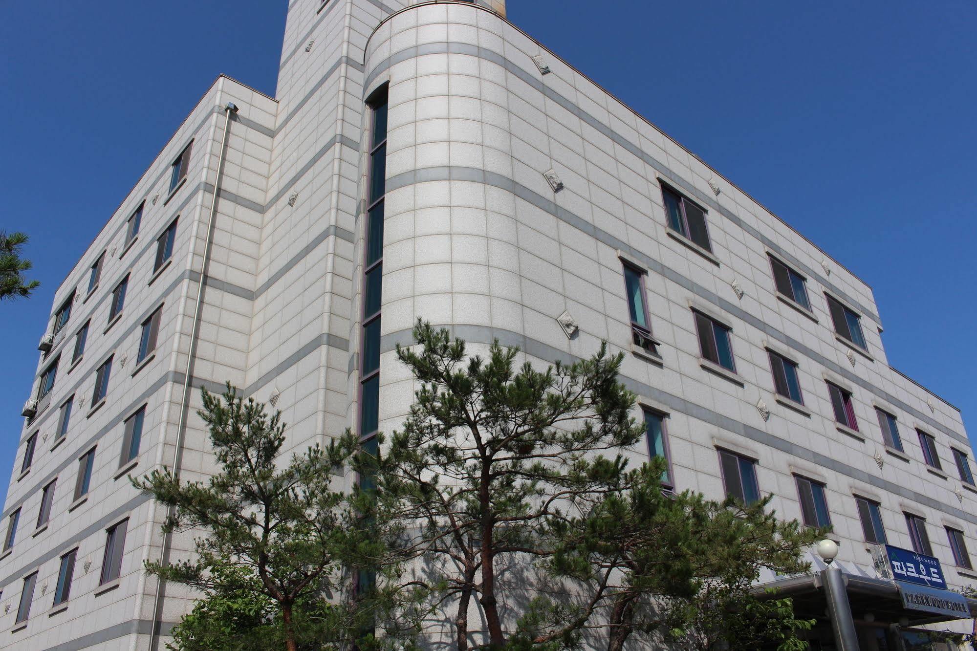 Hotel Parkwood Incheon Airport Exterior photo